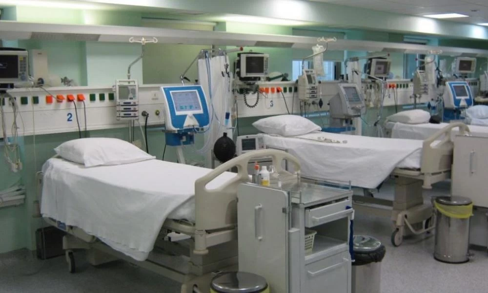 Χαροπαλεύει στην εντατική 30χρονος από την Εύβοια